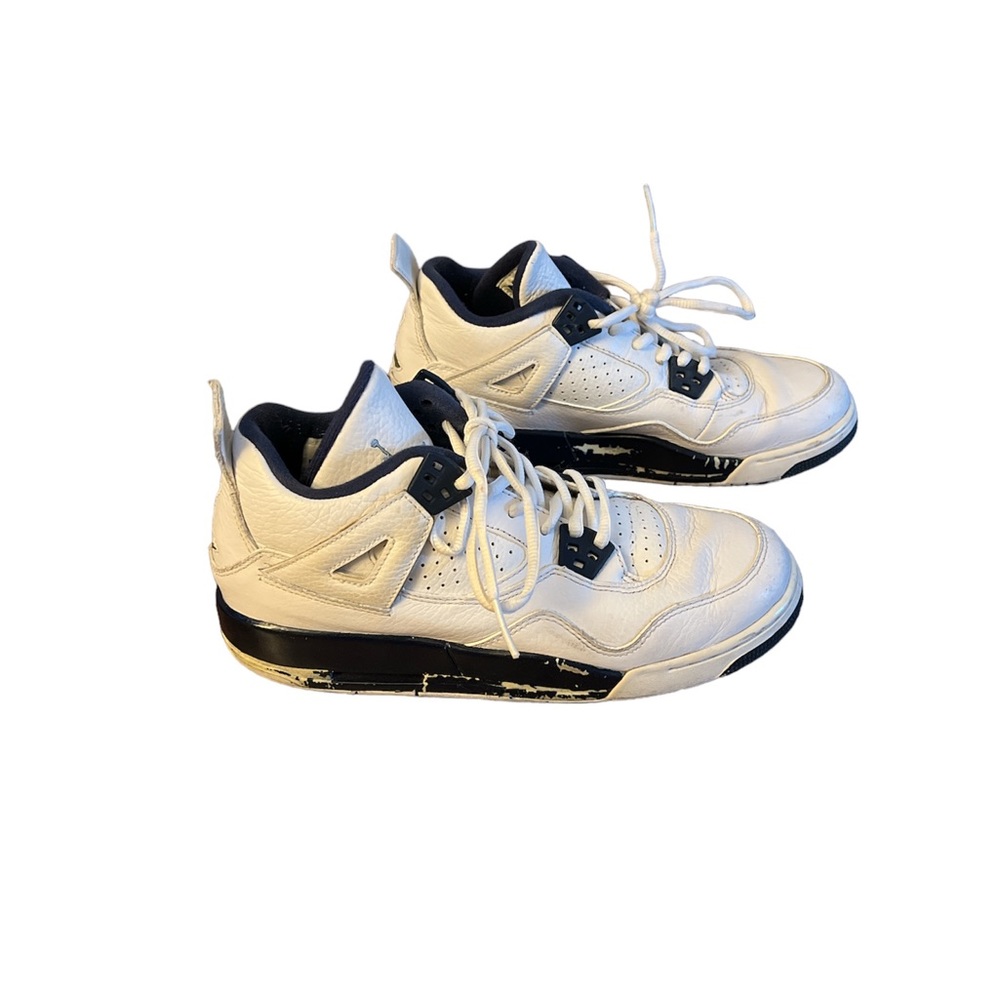 Air Jordan 4